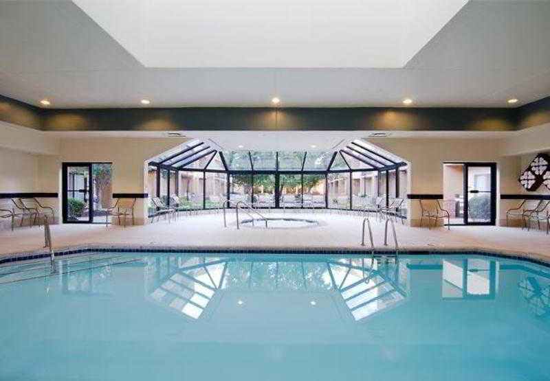 Courtyard Kansas City Overland Park/Metcalf, South Of College Boulevard Exterior foto