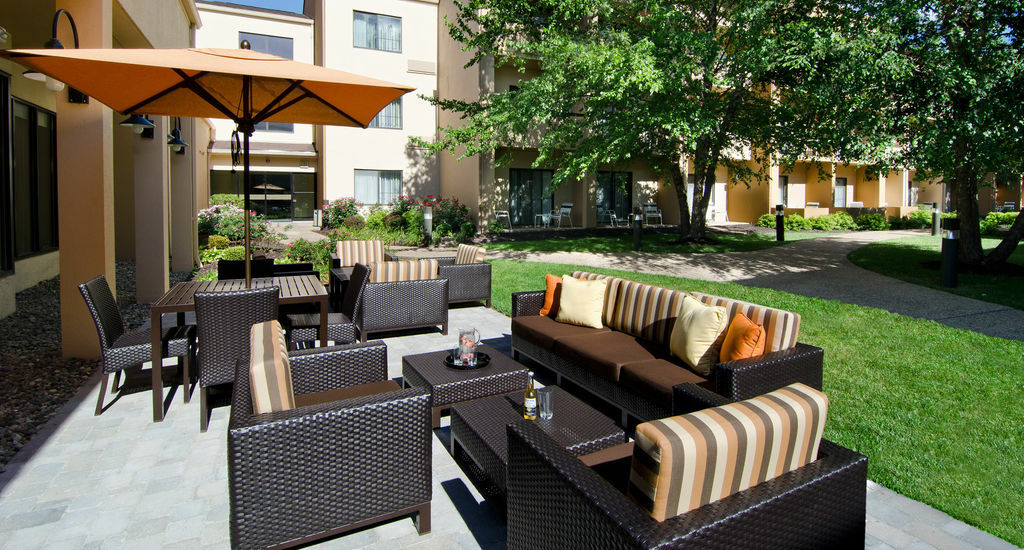 Courtyard Kansas City Overland Park/Metcalf, South Of College Boulevard Exterior foto